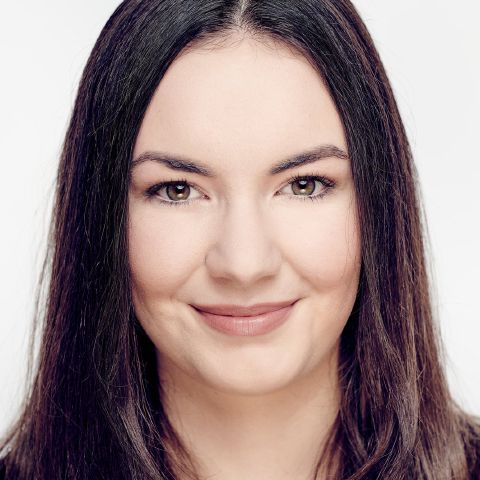 Julia Wolf